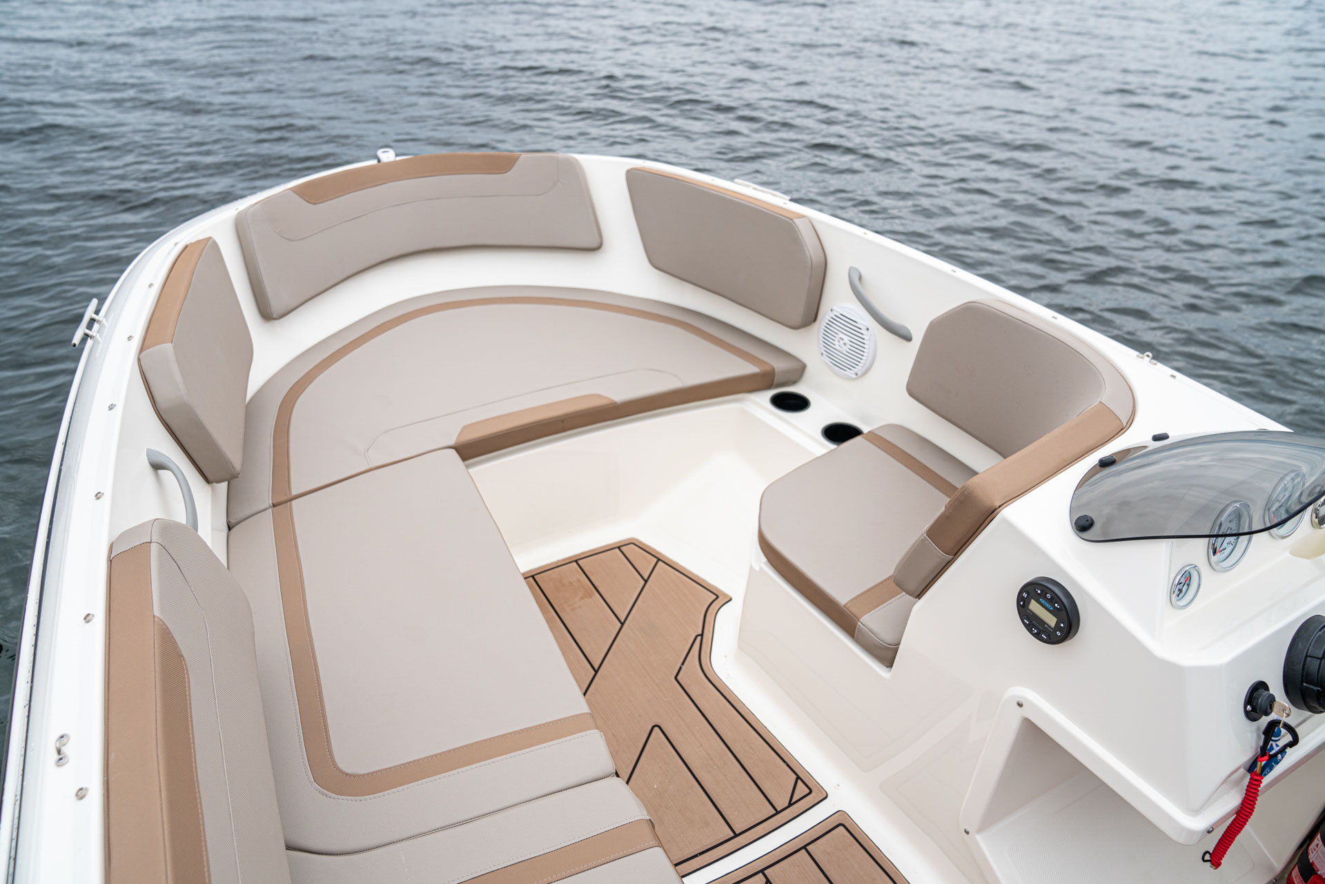 Quicksilver 475 Axess (7)