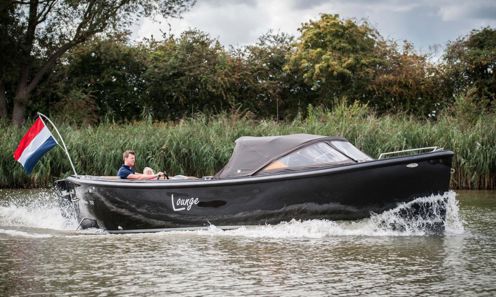 Maxima 750 Lounge (10)