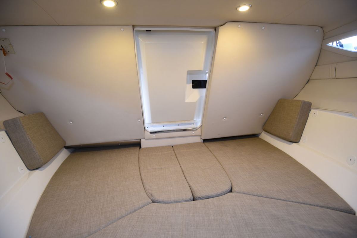 Bayliner Vr5 Ob Cuddy 17 1200