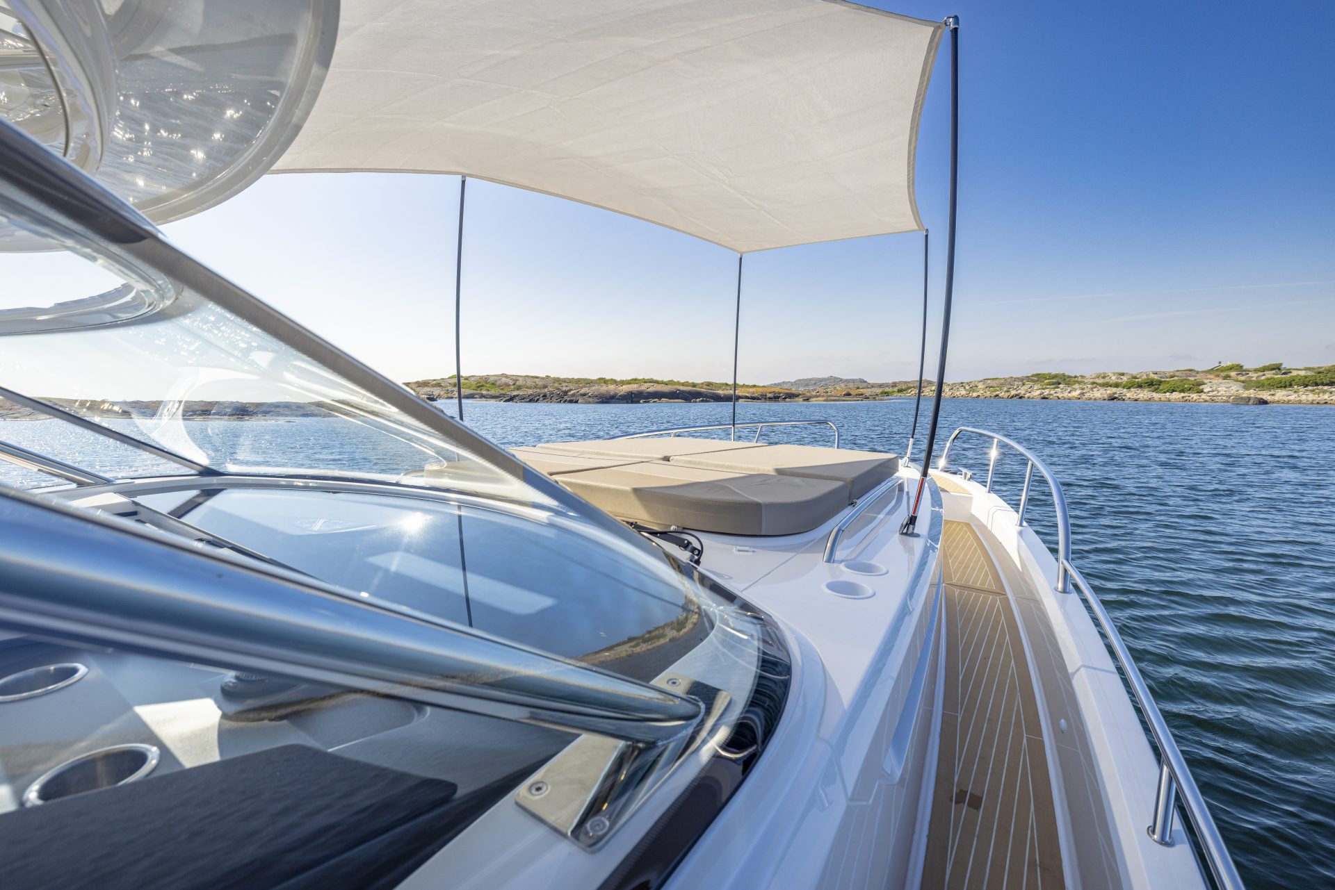 Nimbus W11 Q9A8699 1920X1281