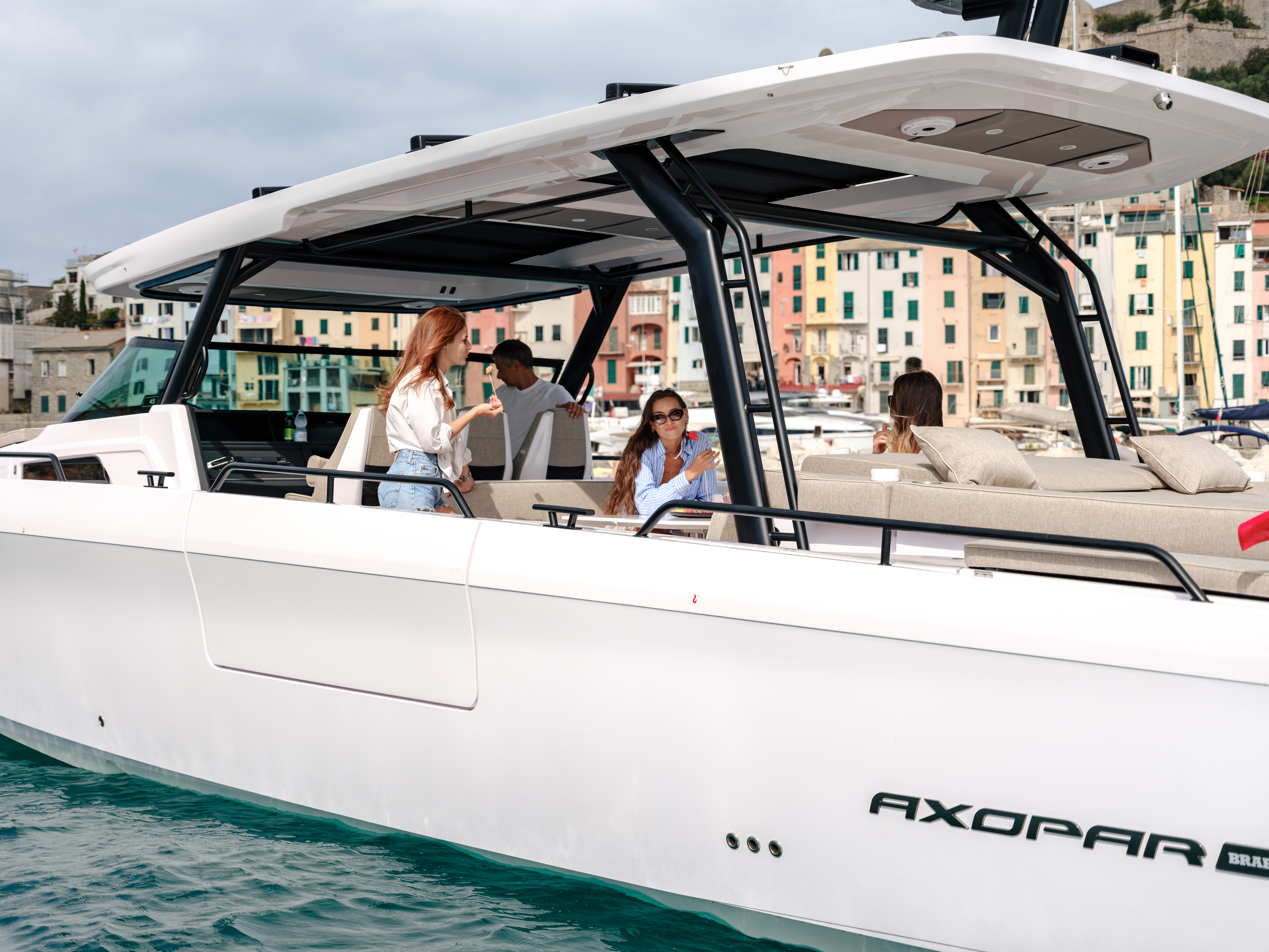 Axopar 45 Sun Top MY24 DSCF4942