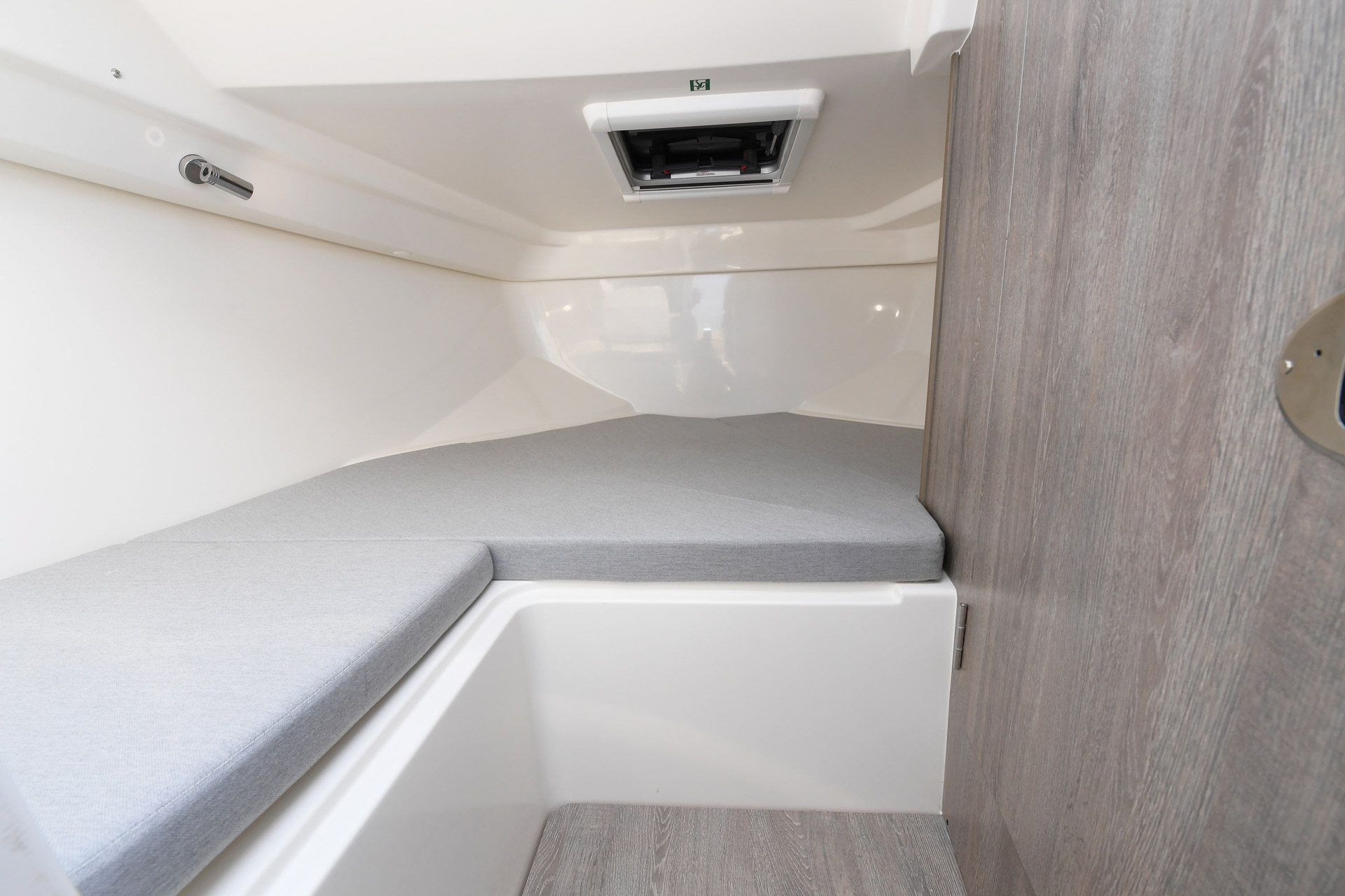 Quicksilver 675 Weekend (3)