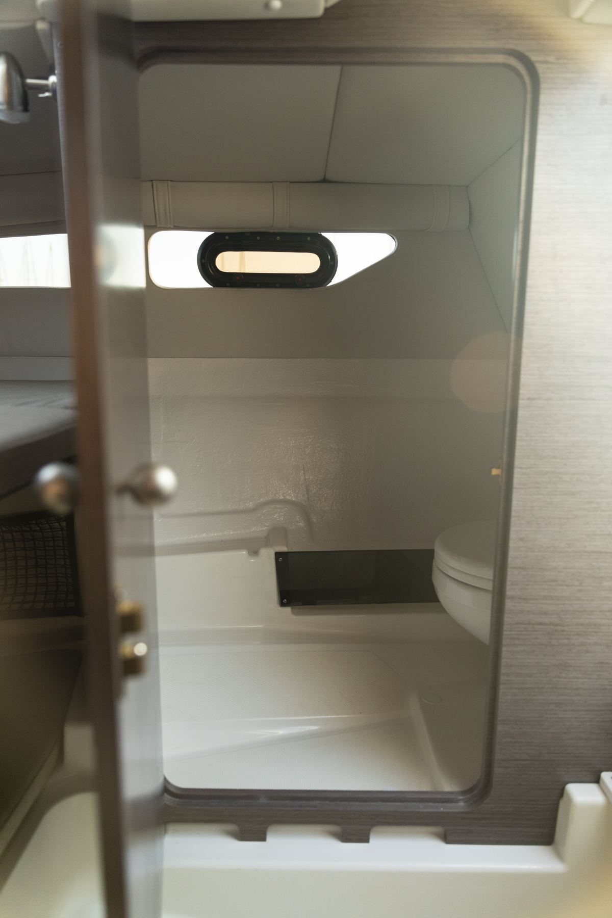 Bayliner Vr6 Ob Cuddy 11 1200