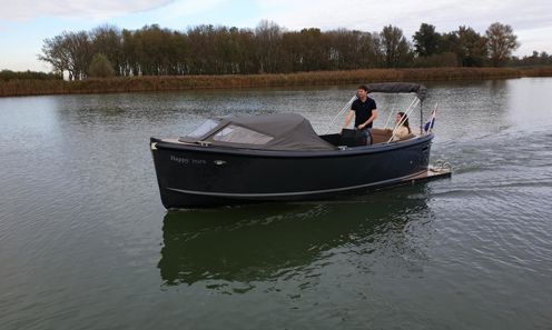 Maxima 650 Flying Lounge (3)