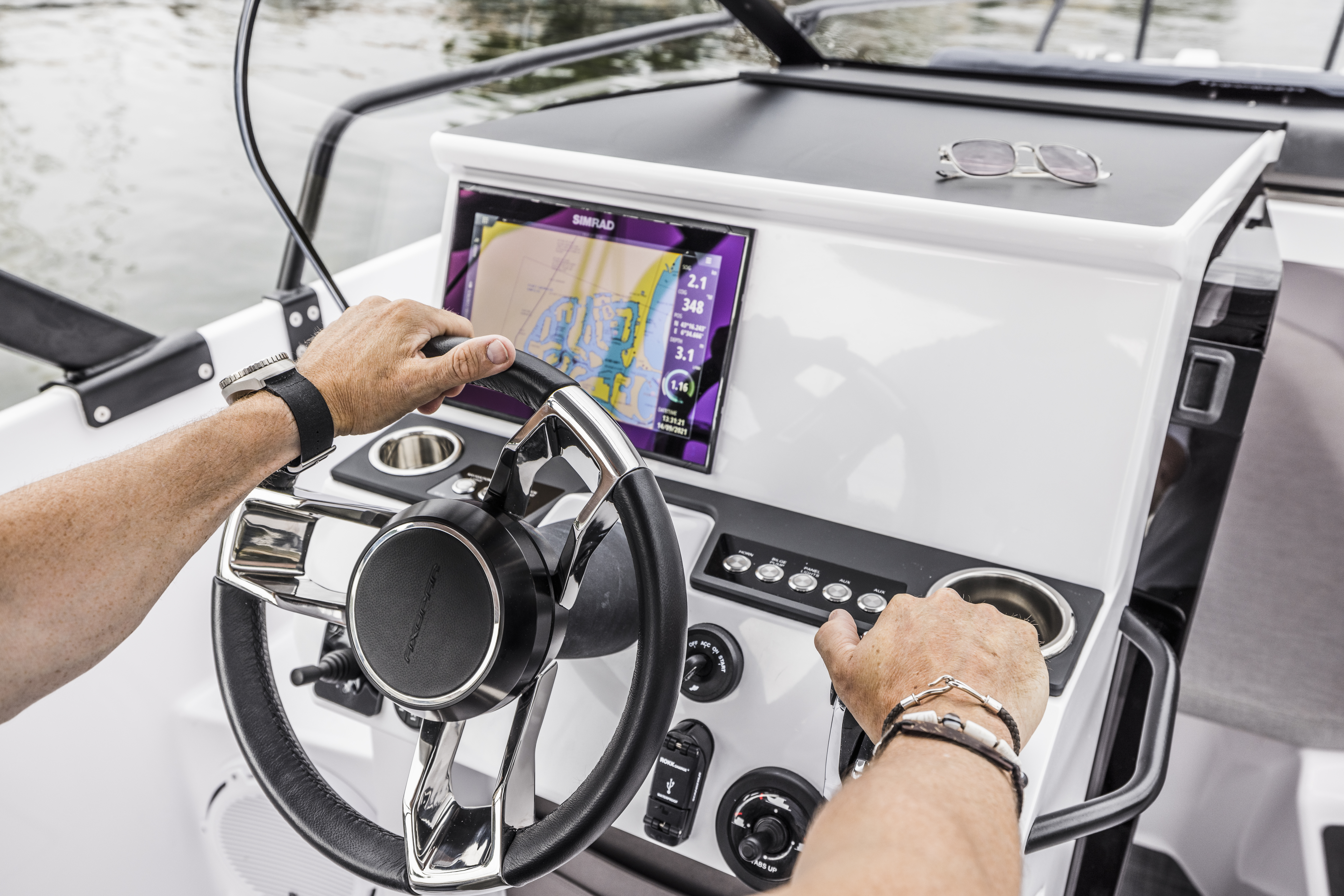 Axopar 25 TT C4A8124