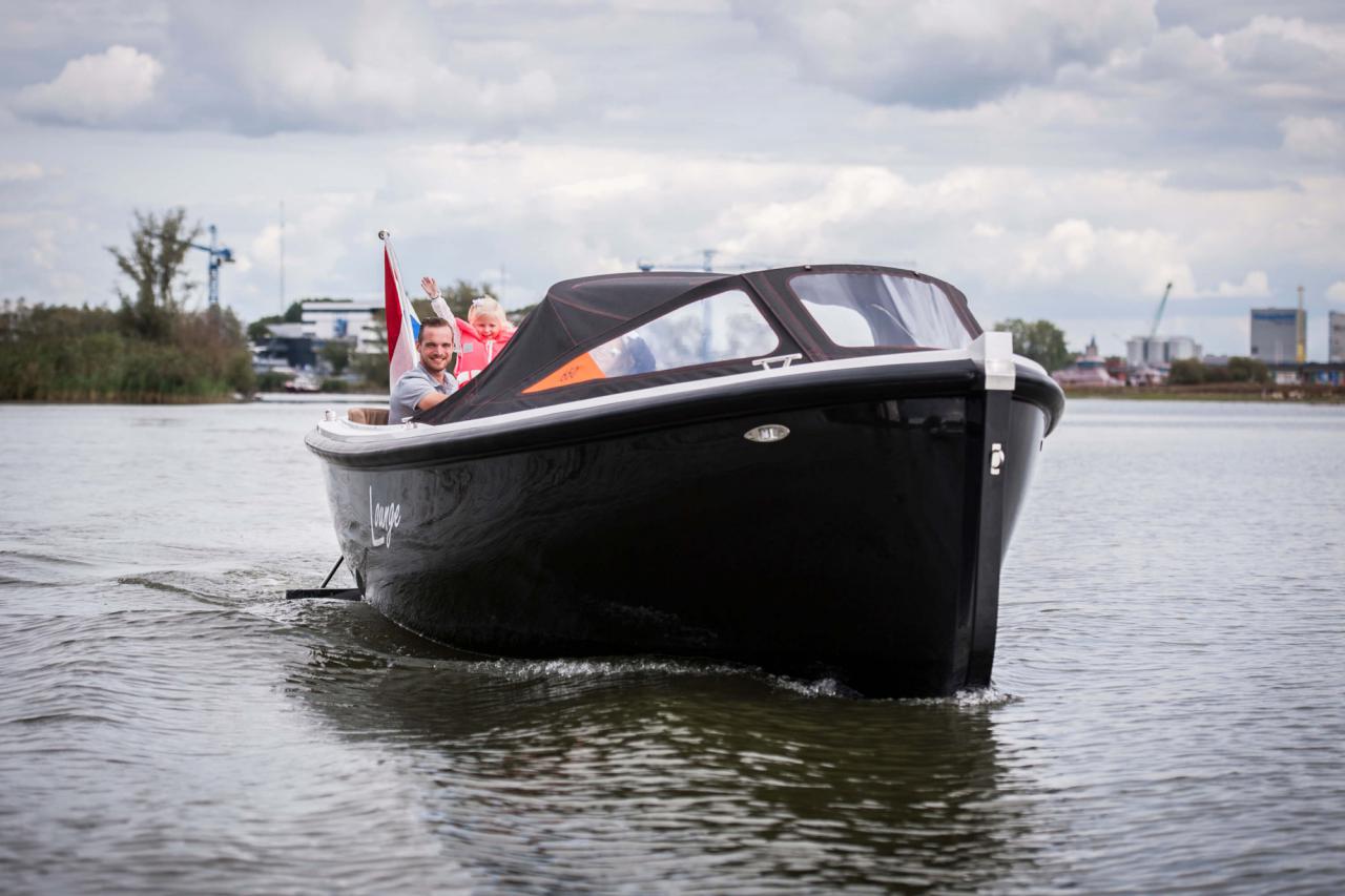 Maxima 650 Lounge (7)