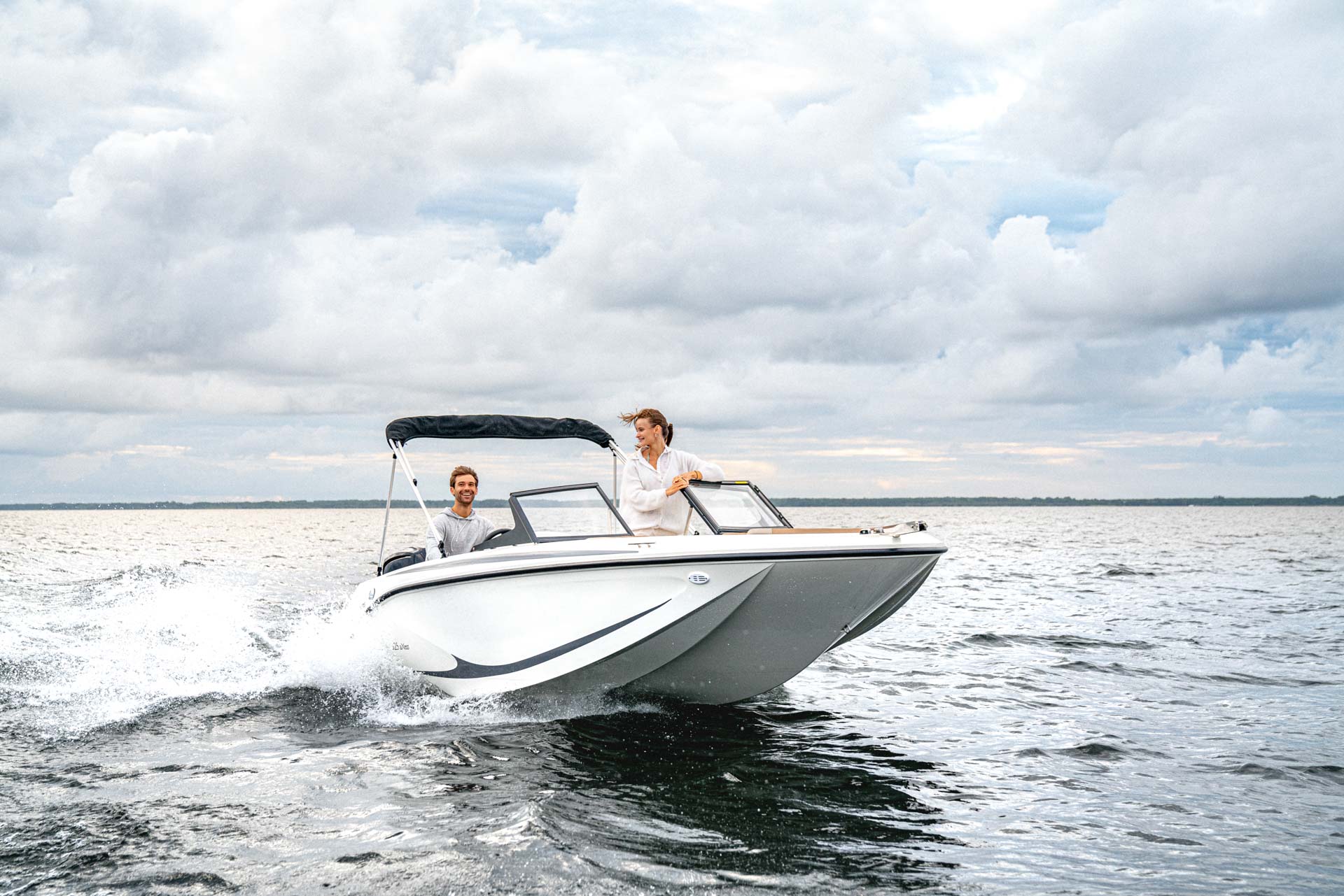 Quicksilver 525 Axess Running (5)