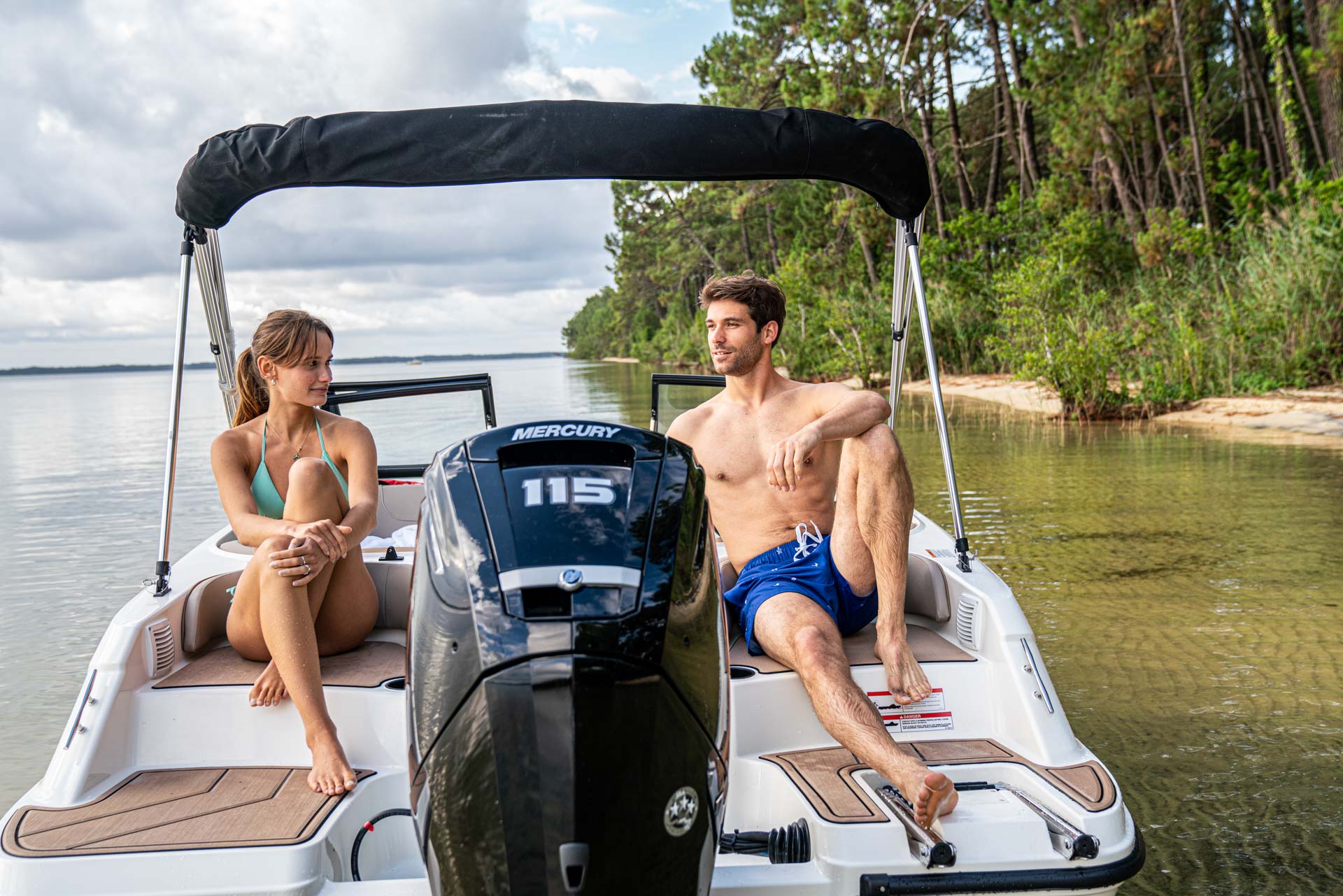 Quicksilver 525 Axess (2)