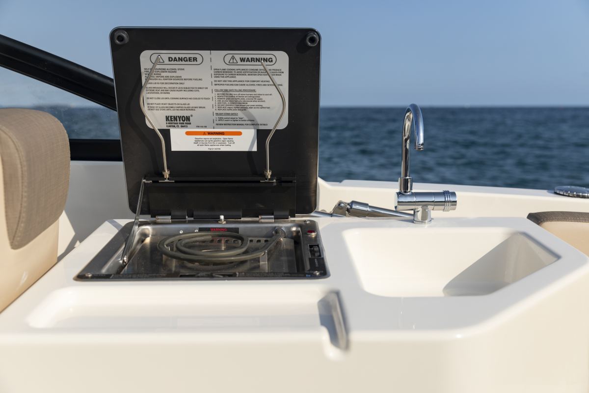 Bayliner Vr6 Ob Cuddy 17 1200