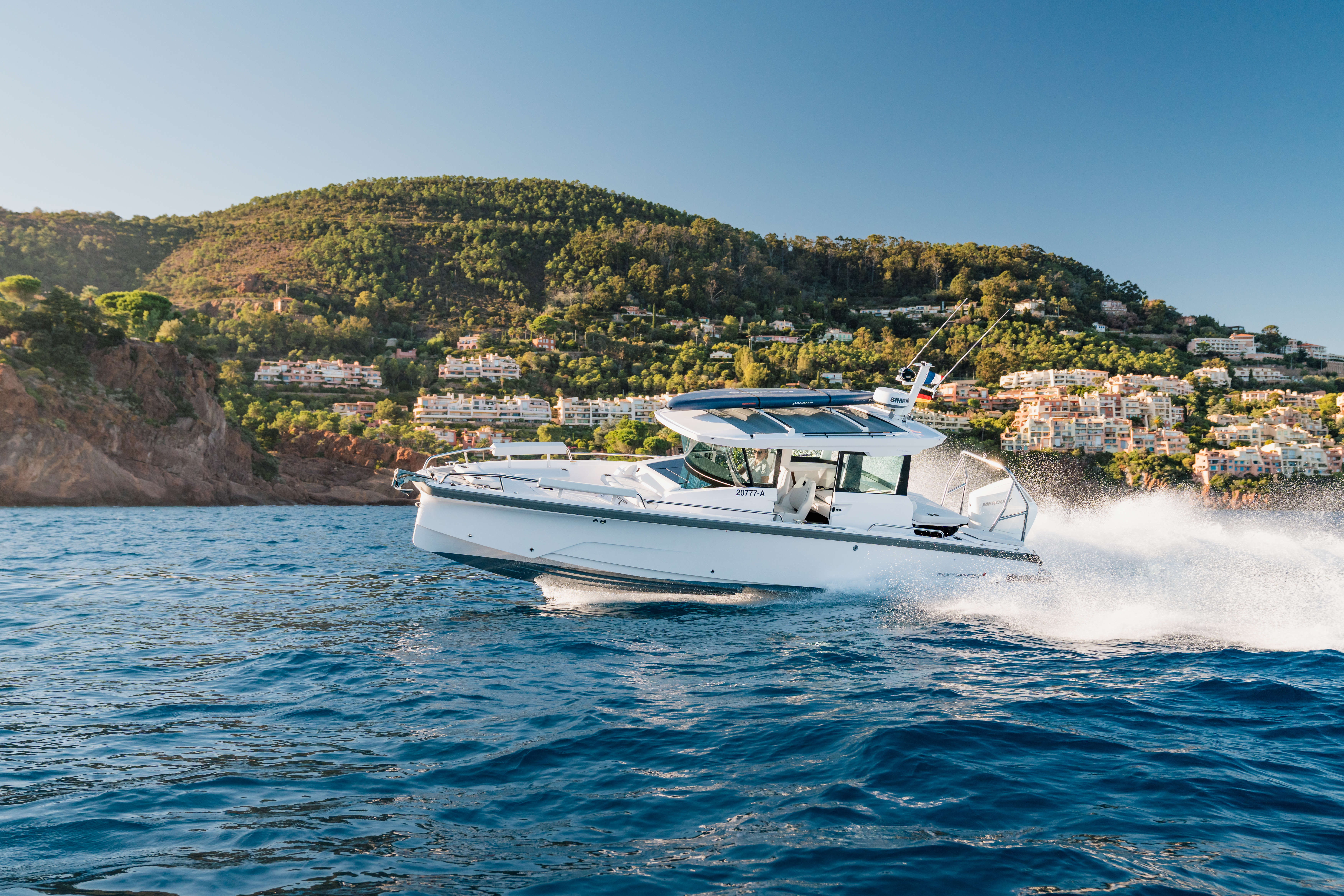 Axopar 29 XC Cross Cabin DSC01474