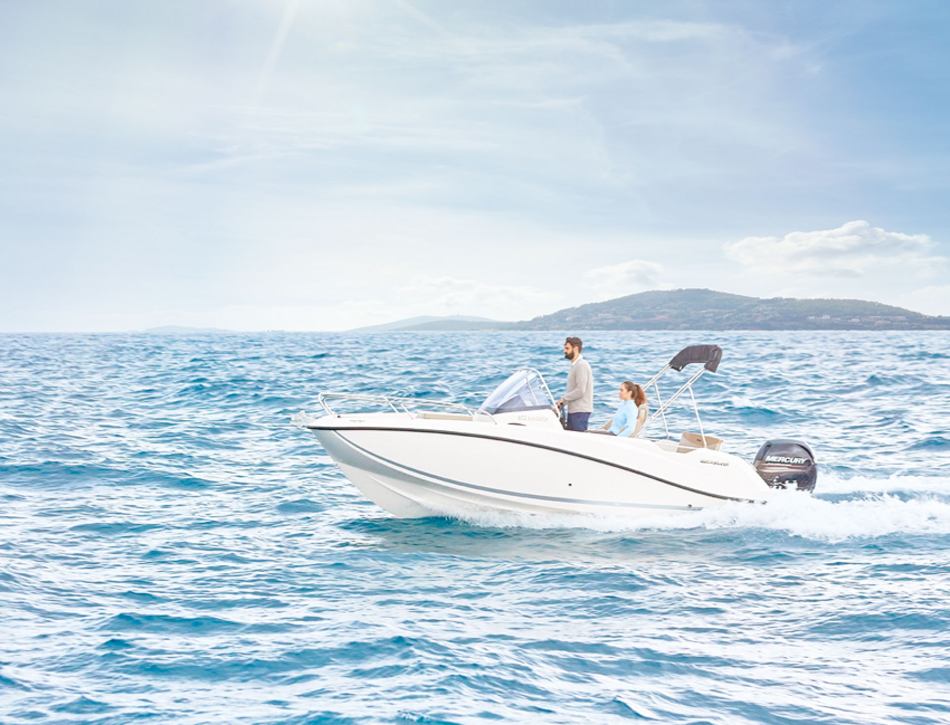 Quicksilver 605 Sundeck (2)